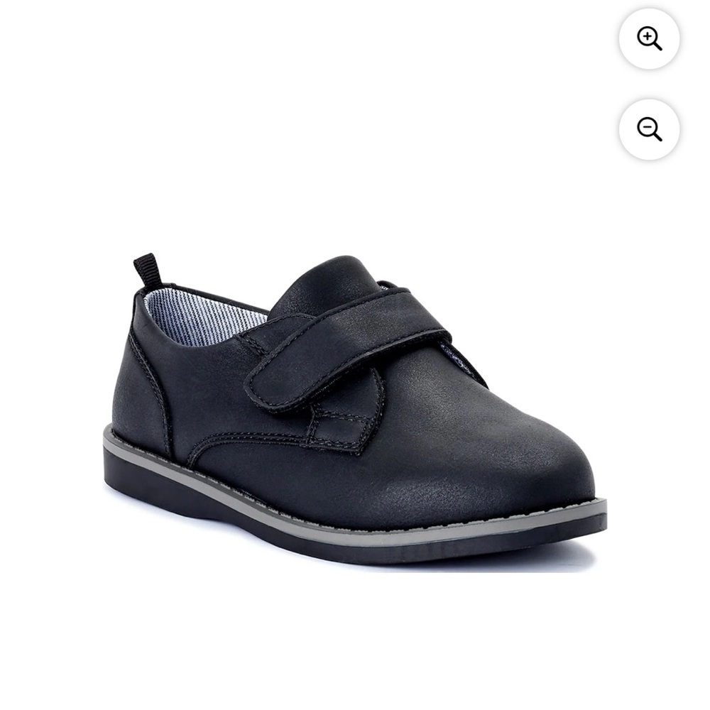 Little boys size 11 black dress shoes